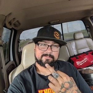 Meet your Posher, Lucas